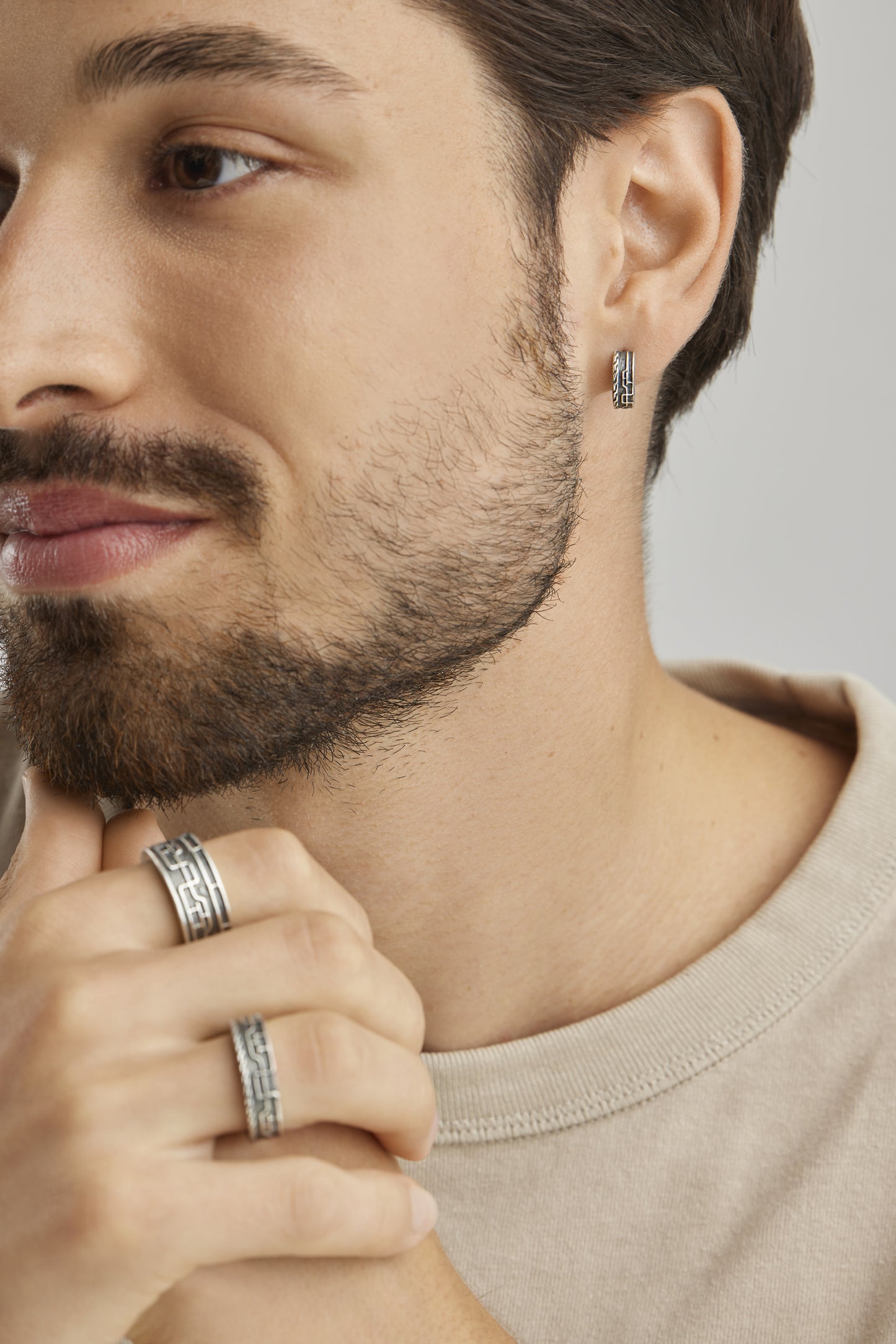 cai Single-Ohrring 925/- Sterling Silber oxidiert 1,3cm ohne Stein