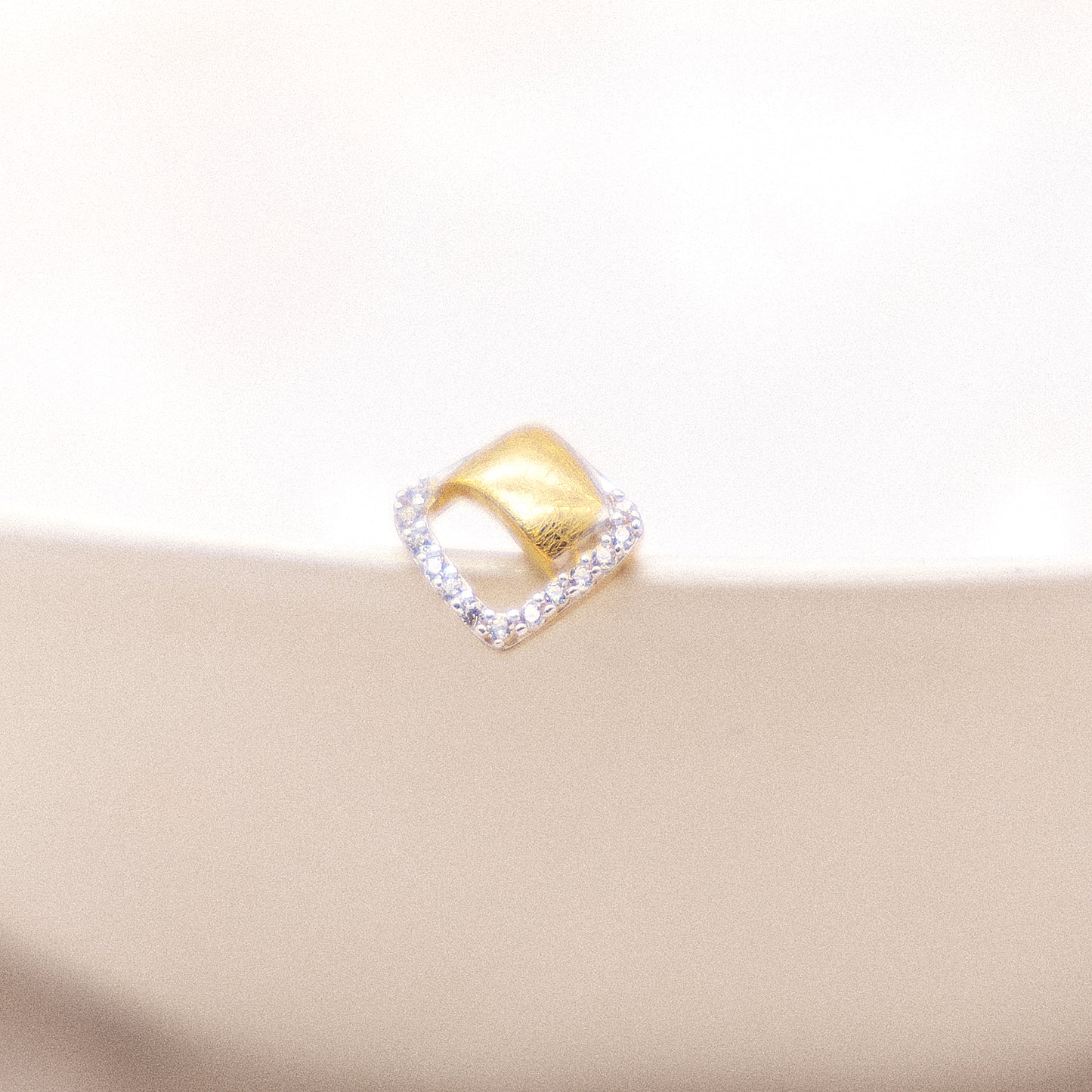 Ohrstecker 585/- Gold rhodiniert (teil) 1,0cm Zirkonia