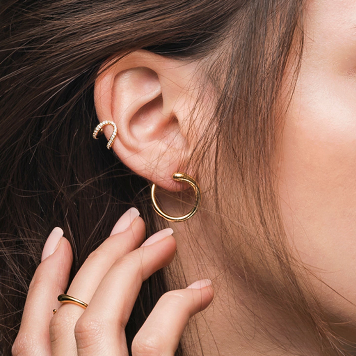 cai Ear Cuff 925/- Sterling Silber vergoldet 0,9cm Topas 0,124ct.