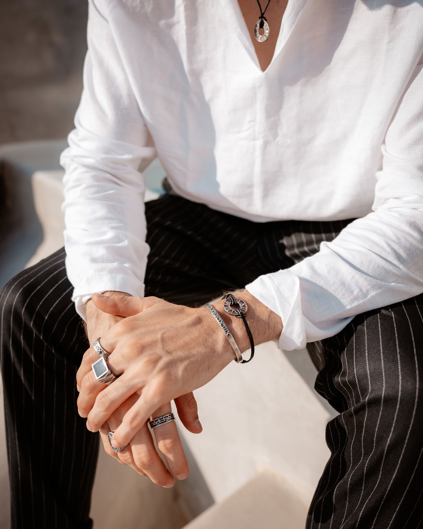 cai Anhänger mit Kette Lederband 925/- Sterling Silber oxidiert 60cm Spinell 0,006ct