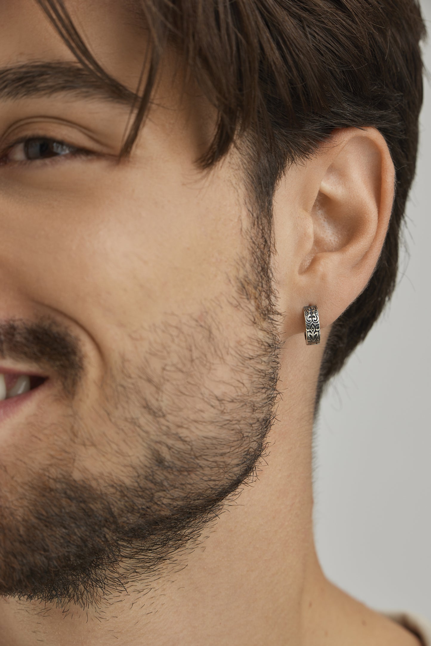 cai Ohrring 925/- Sterling Silber oxidiert 1,4cm ohne Stein