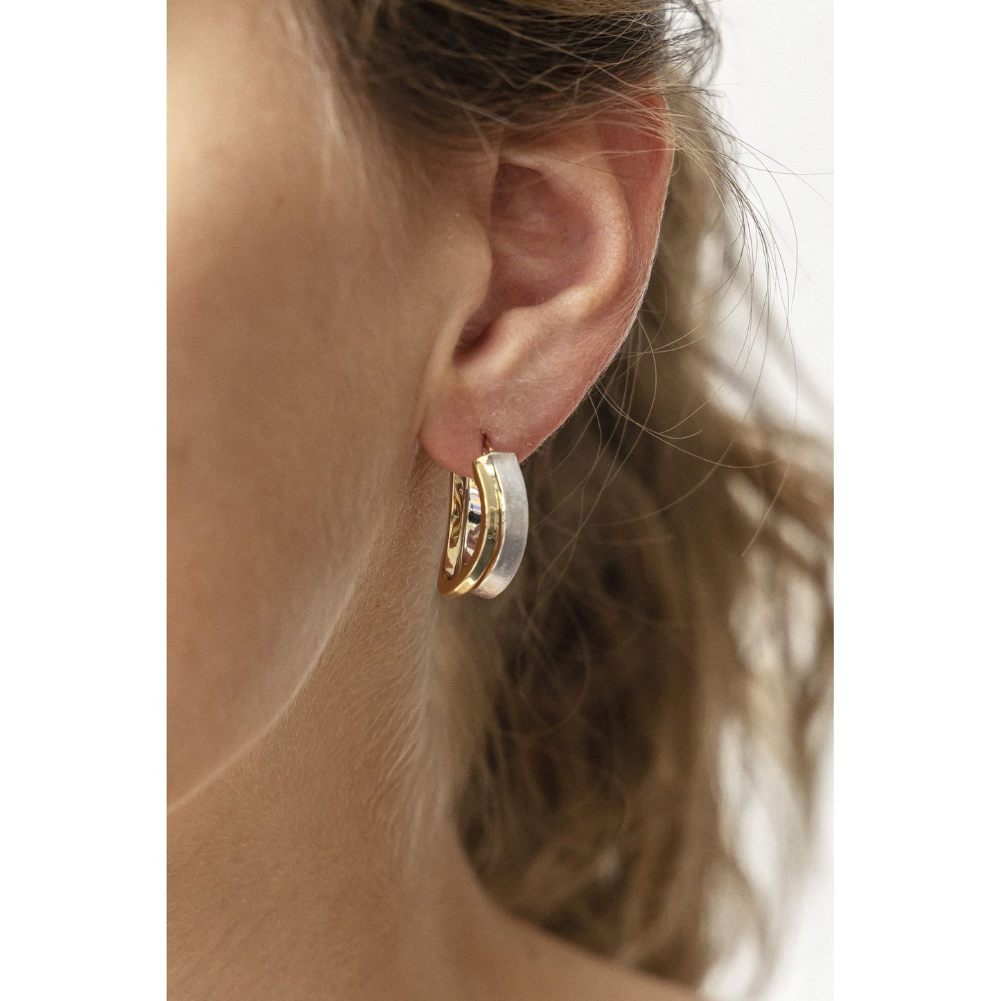 Ohrring 333/- Gold rhodiniert (teil) 2,1cm ohne