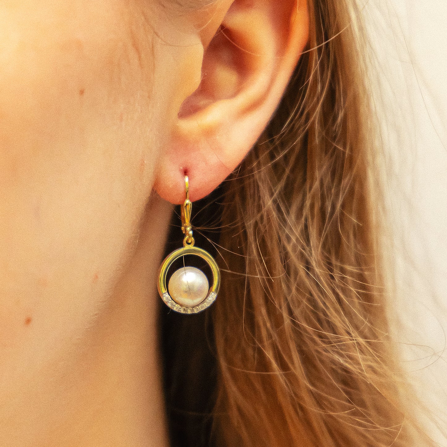 Ohrringe 375/- Gold rhodiniert (teil) 2,9cm Zirkonia