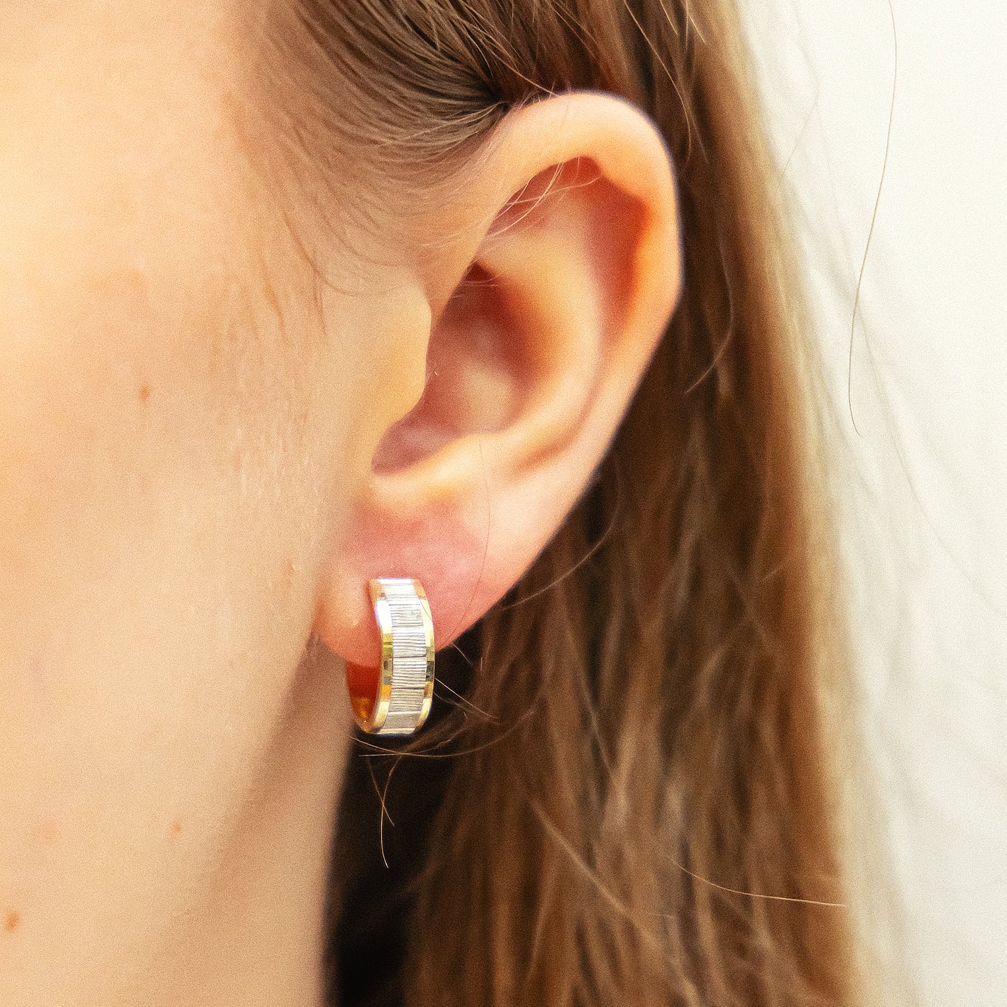 Ohrringe 333/- Gold vergoldet (teil) 1,5cm ohne