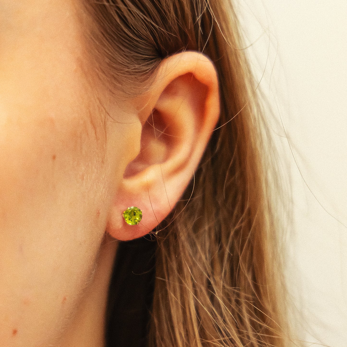 Ohrringe 333/- Gold 0,5cm Peridot