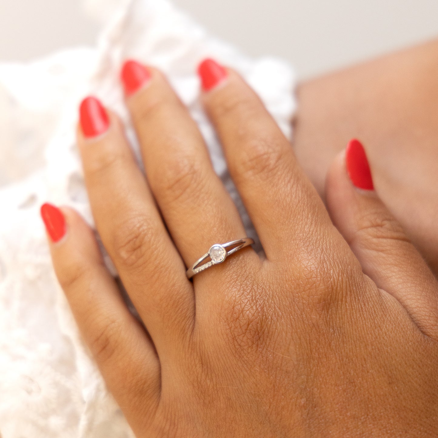 Ring 375/- Gold rhodiniert Zirkonia