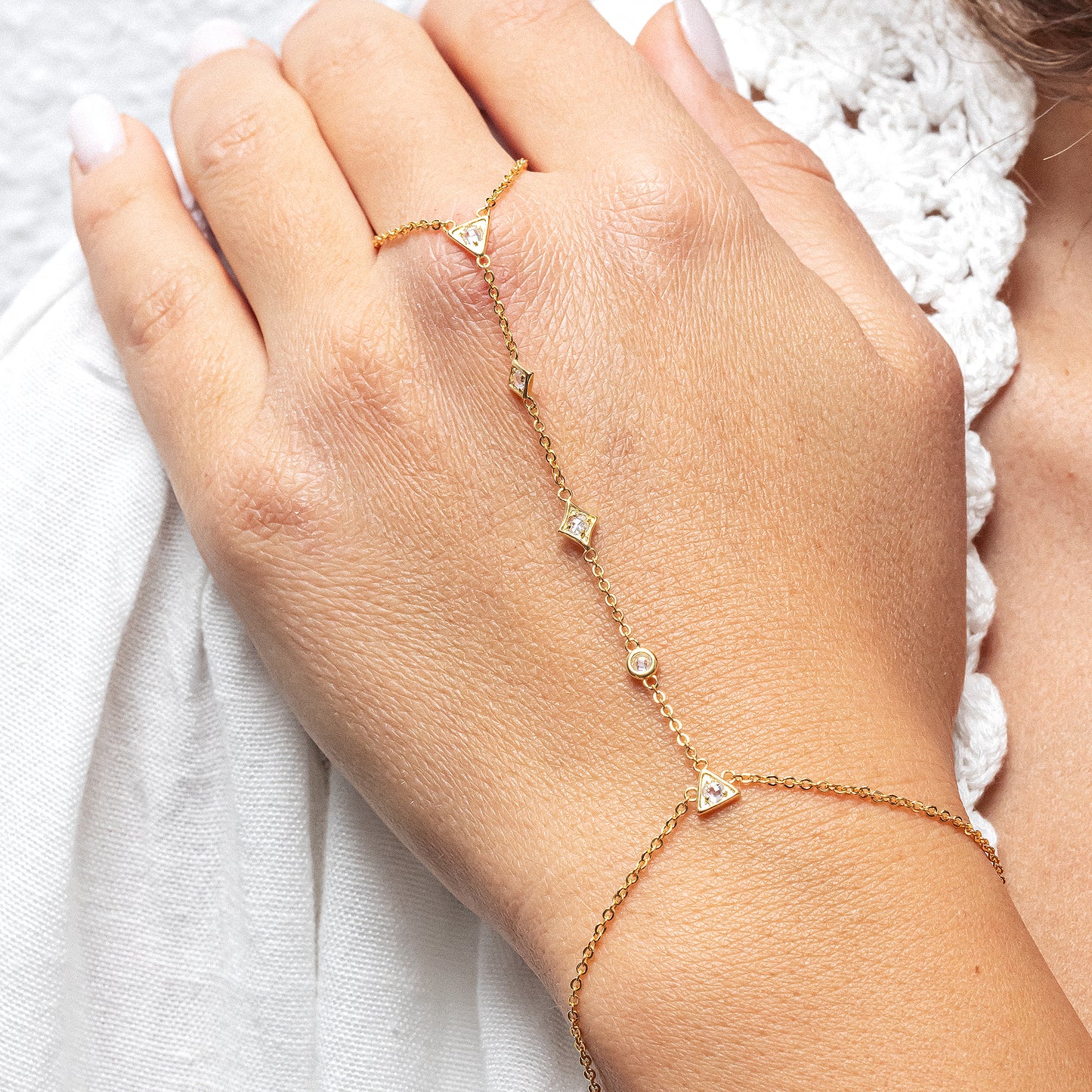 cai Handkette Ankerkette 925/- Sterling Silber vergoldet 19,0cm Zirkonia