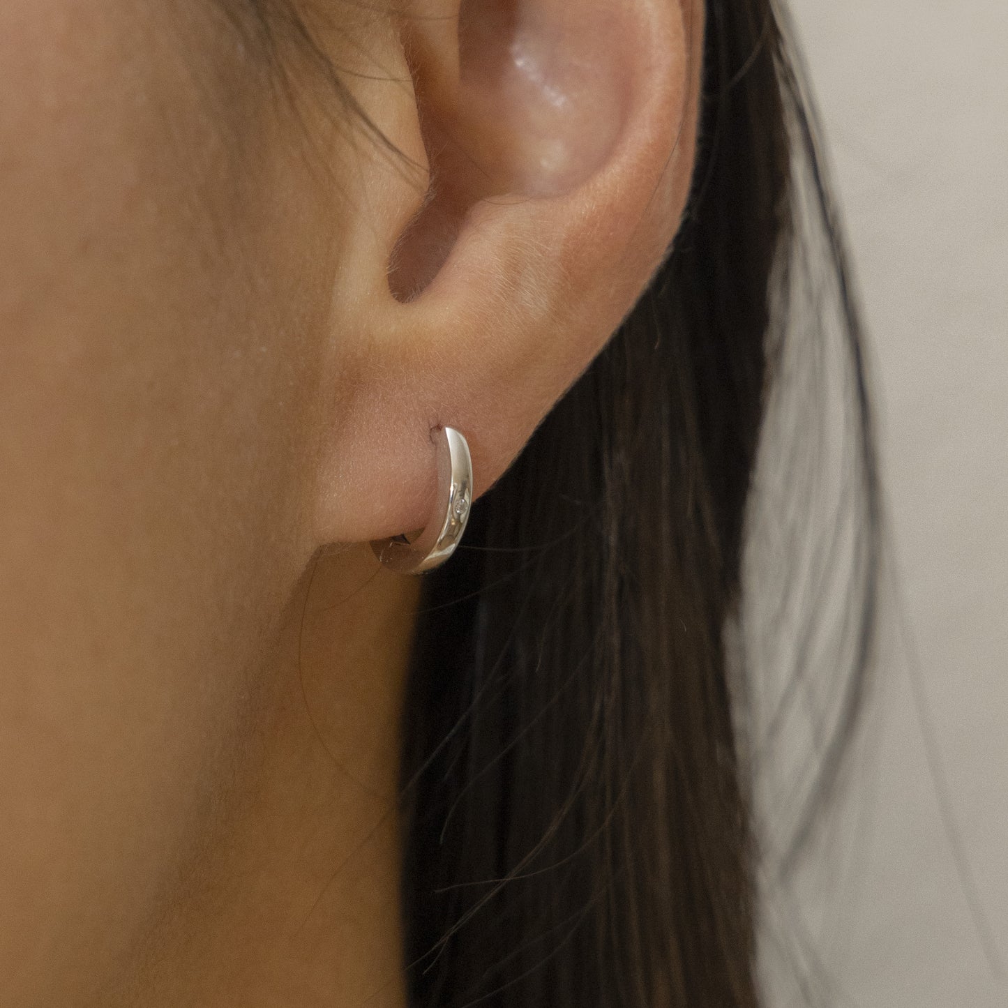 cai Klappcreolen 925/- Sterling Silber rhodiniert 1,1cm Zirkonia